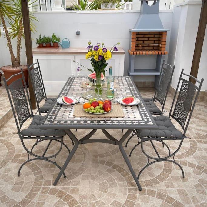 Lux Apartment Lago Jardin, 2, Torrevieja لقنت المظهر الخارجي الصورة
