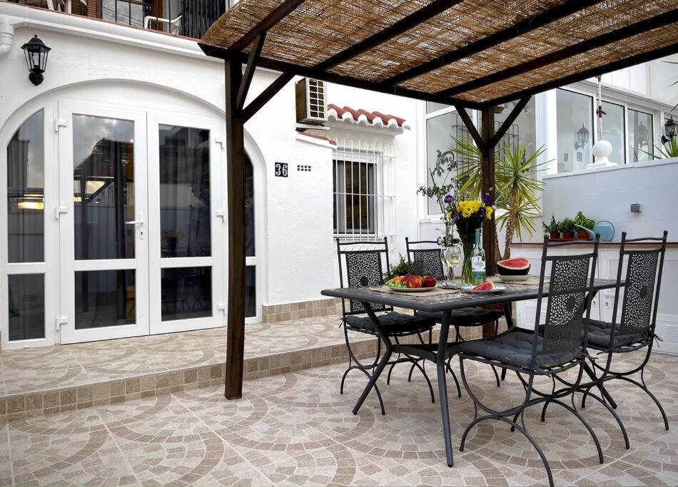 Lux Apartment Lago Jardin, 2, Torrevieja لقنت المظهر الخارجي الصورة