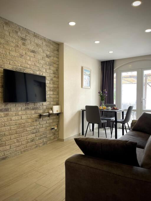 Lux Apartment Lago Jardin, 2, Torrevieja لقنت المظهر الخارجي الصورة