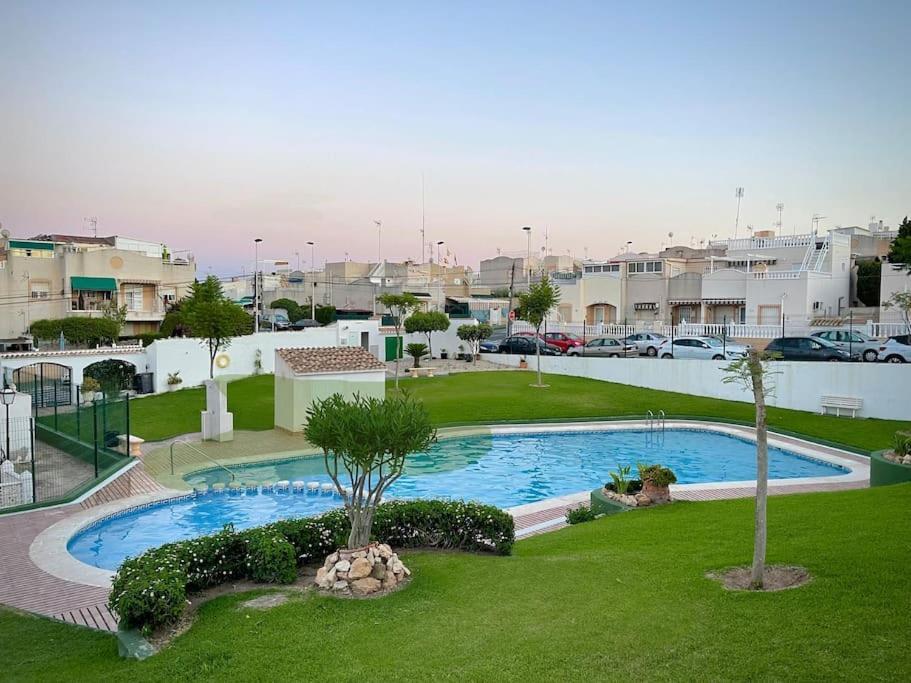 Lux Apartment Lago Jardin, 2, Torrevieja لقنت المظهر الخارجي الصورة